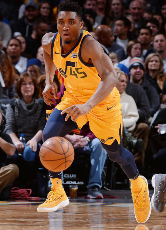 米兰体育官网-关于爵士队保持六连胜，球队整体表现令人惊叹的信息