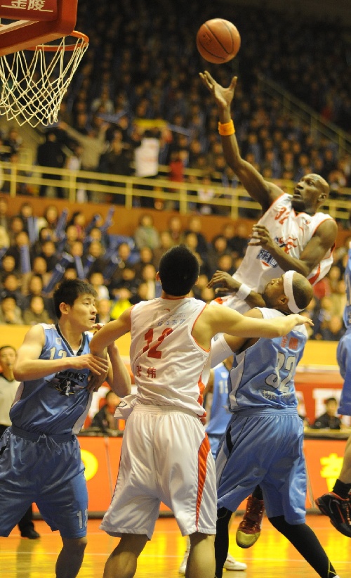 MILANSPORT下载-包含陕西队主场大胜，士气高昂，冲击不断的词条